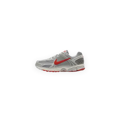 Nike Zoom Vomero 5 SE