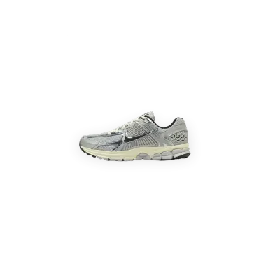Nike Zoom Vomero 5