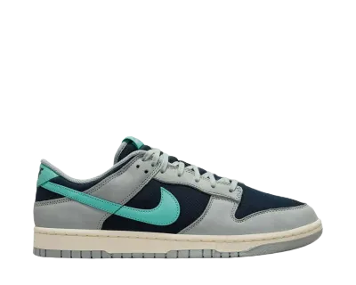 Nike Dunk Low Retro Premium "Green Frost"