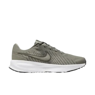 Nike Defy