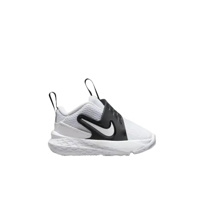 Nike Team Hustle D