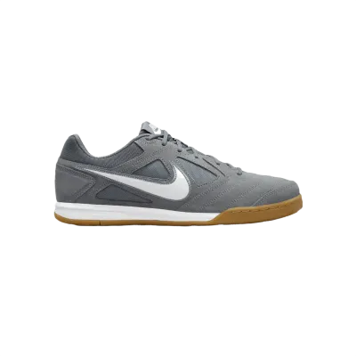 Nike Gato