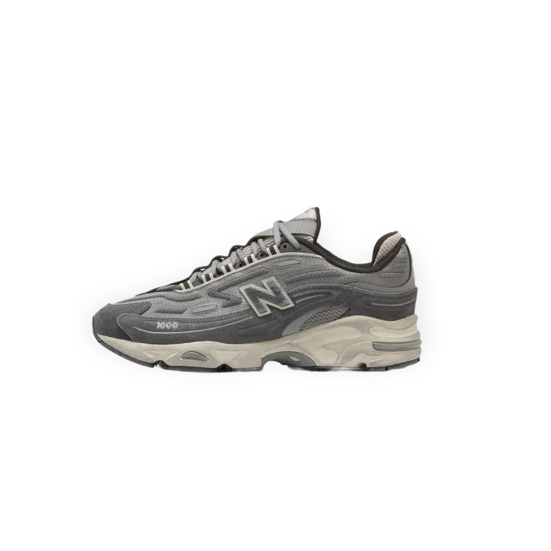 New Balance 1000D