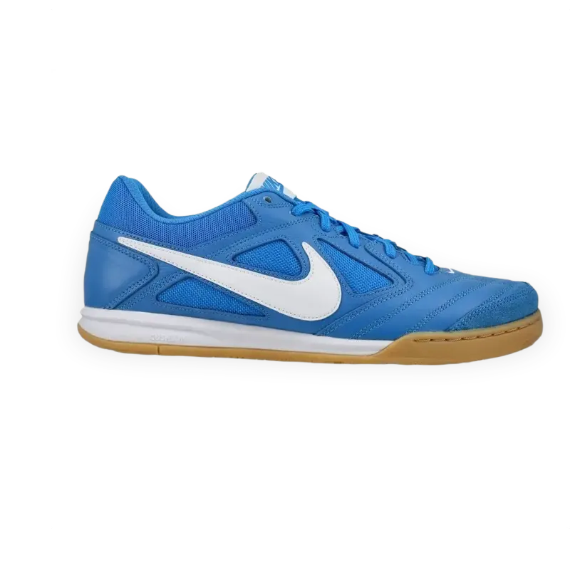 Nike Gato