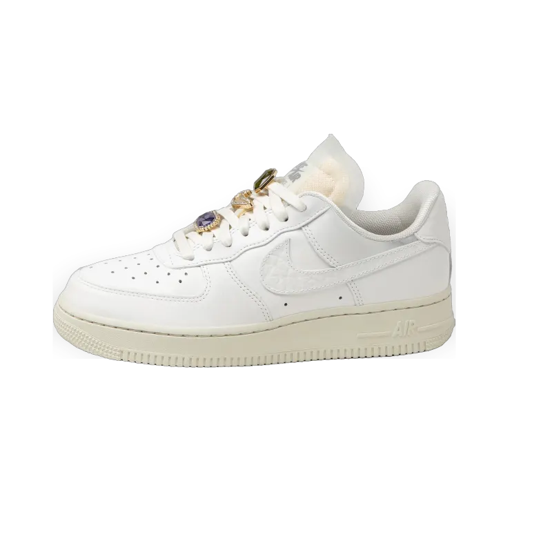 Nike Women's Air Force 1 Low Premium