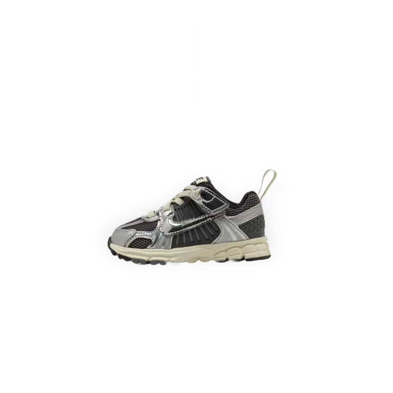 Nike Vomero 5 (td)