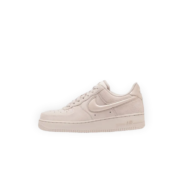 Nike WMNS Air Force 1 '07