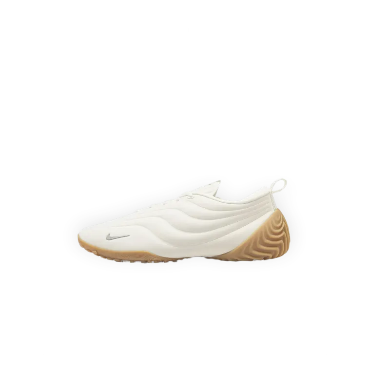 Nike WMNS Astra Ultra