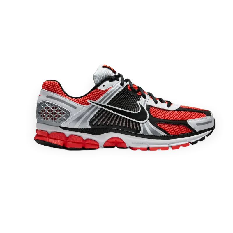 Nike Zoom Vomero 5 SE