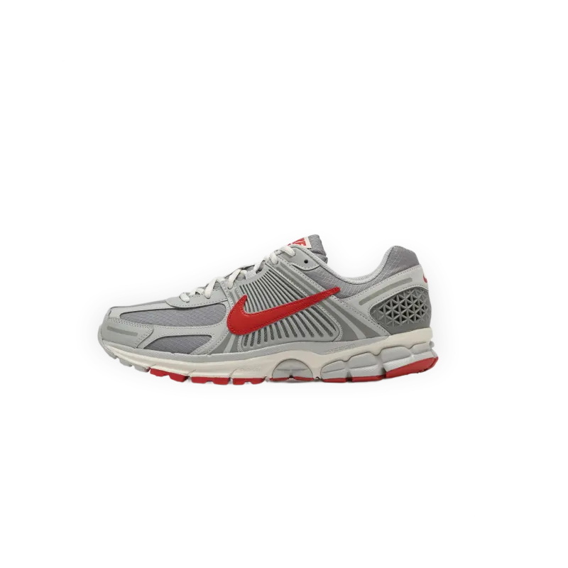 Nike Zoom Vomero 5 SE