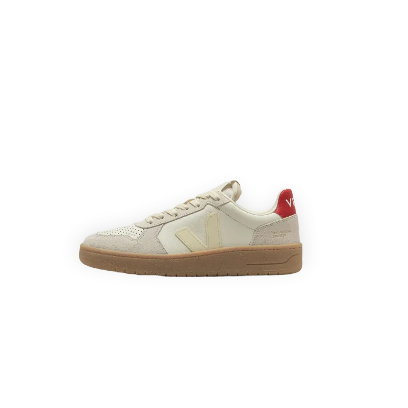 Veja 82 Grained Leather Pure_calcaire_pekin