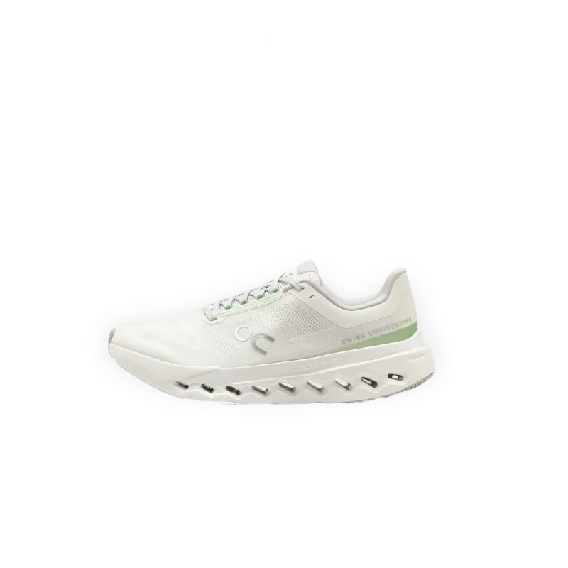 On WMNS Cloudsurfer Next