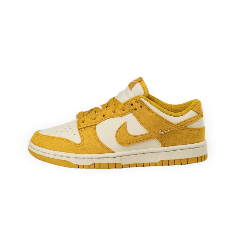 Nike Wmns Dunk Low *Mini Swoosh*