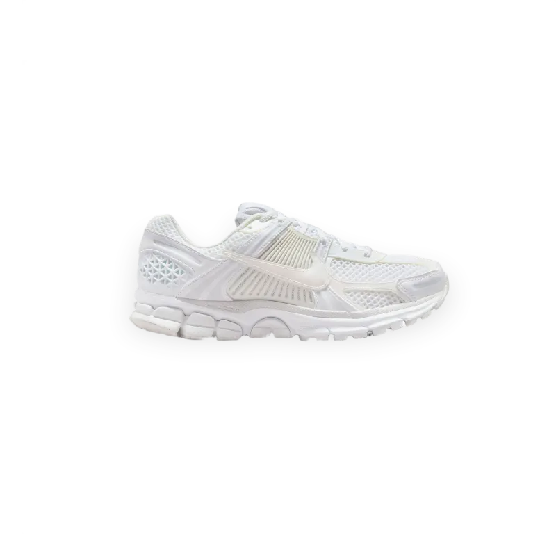Nike Wmns Zoom Vomero 5 SE