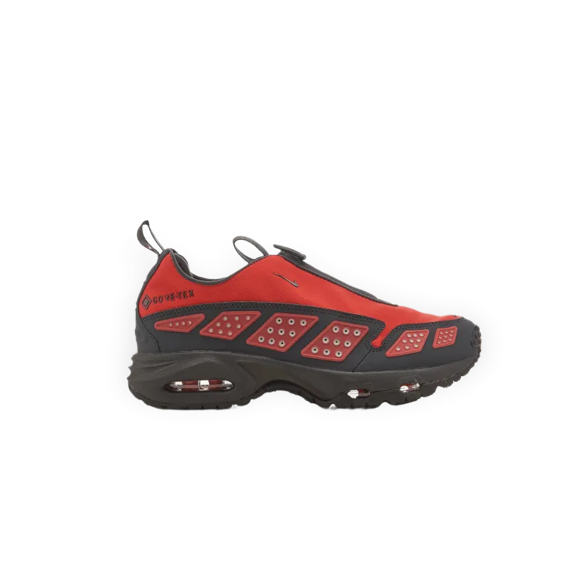 Nike Women's Air Max SNDR Gore-Tex® "Fire Red"