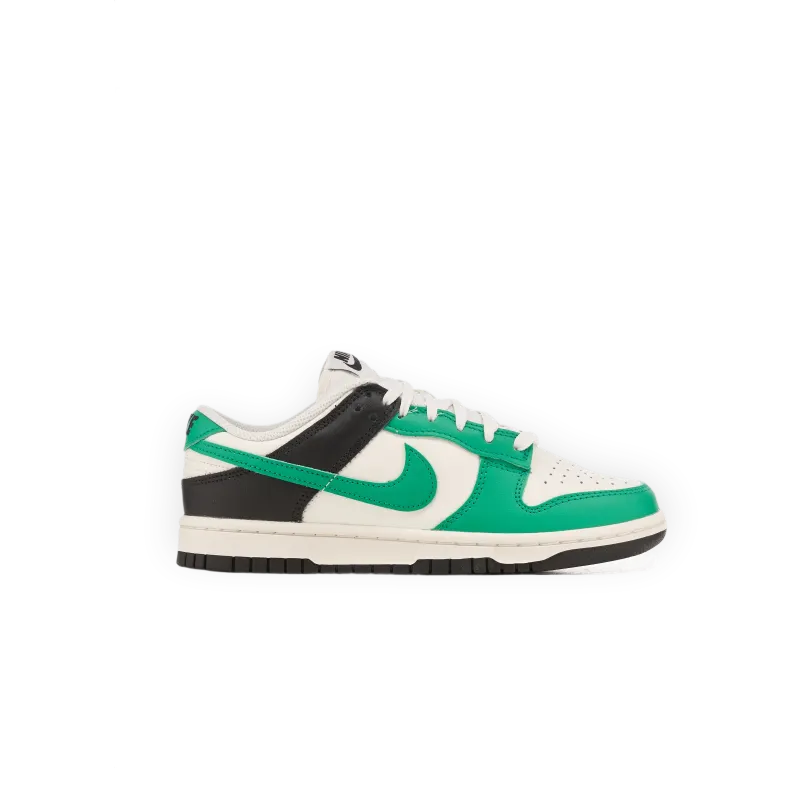 Nike Women's Dunk Low