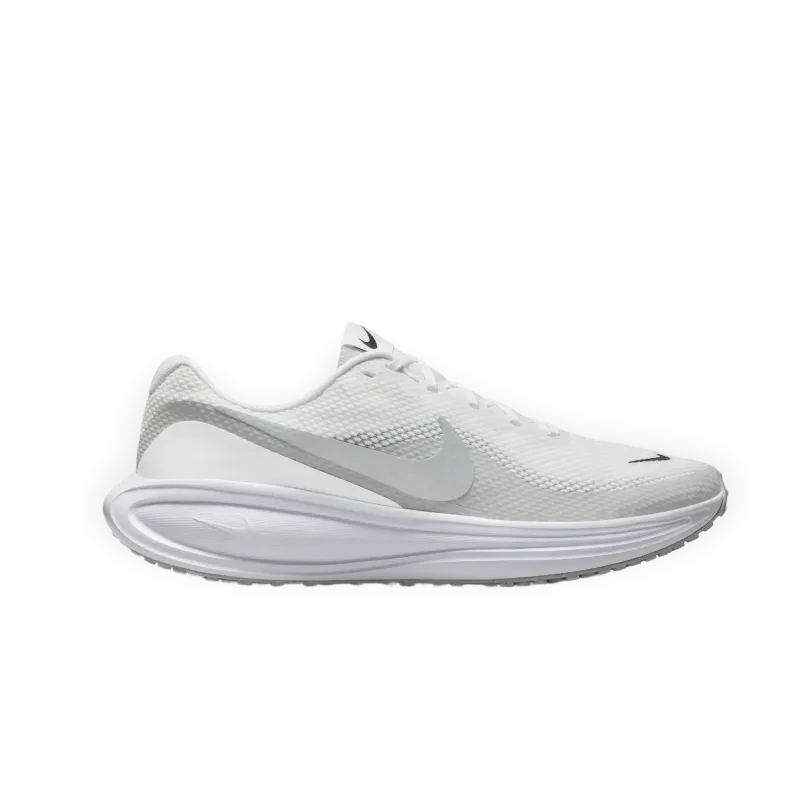 Nike Revolution