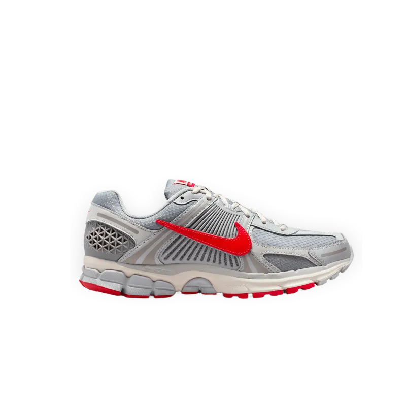 Nike Zoom Vomero 5 SE 'Grey Fog Red'