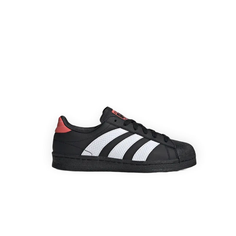 adidas Superstar 82
