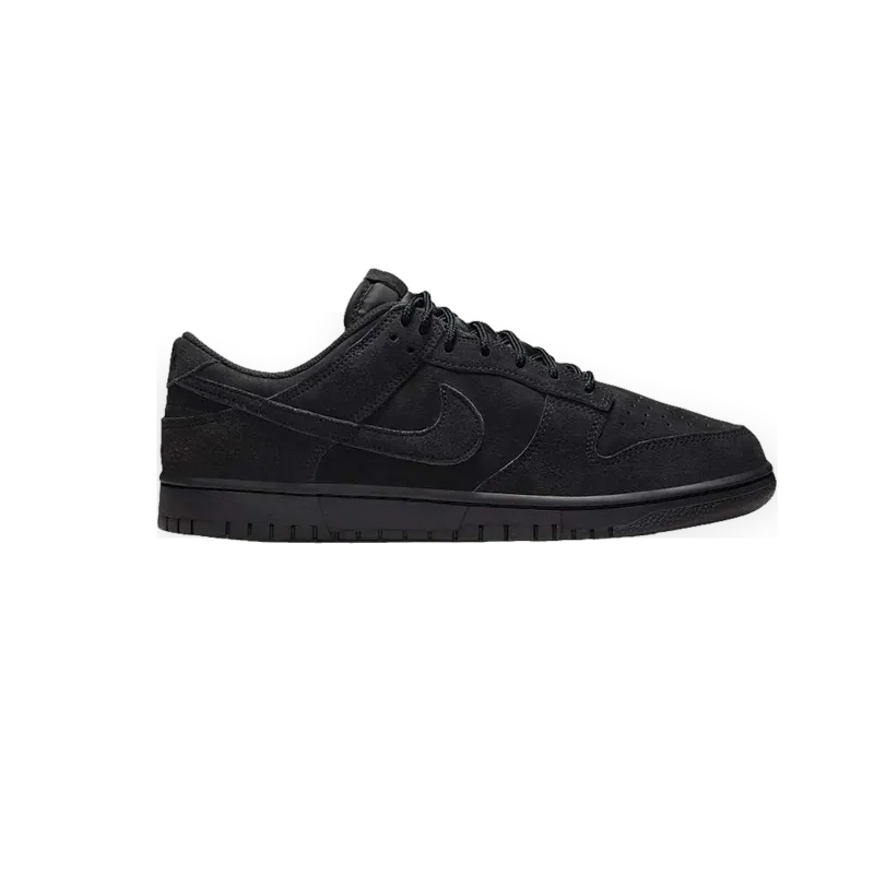 Nike Dunk Low Retro SE "Triple Black"