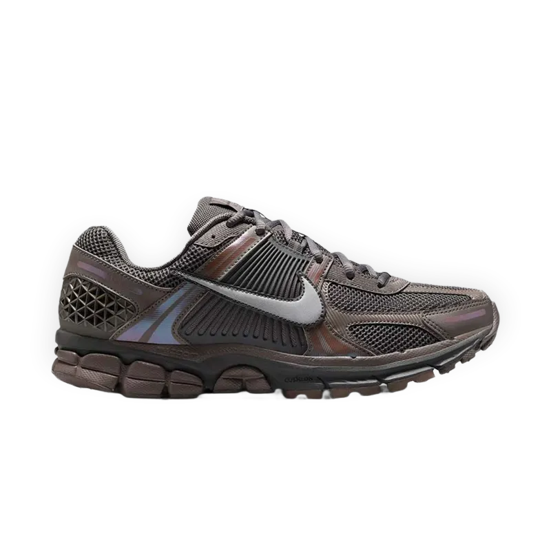 Nike Zoom Vomero 5 "Cave Stone"