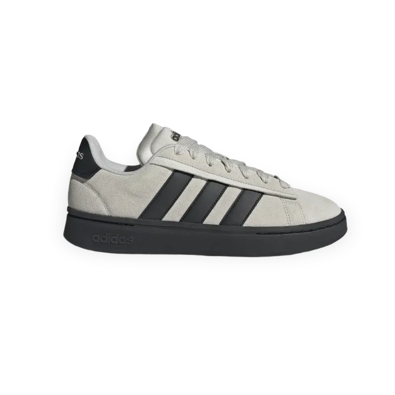 adidas Grand Court adidas Alpha 0