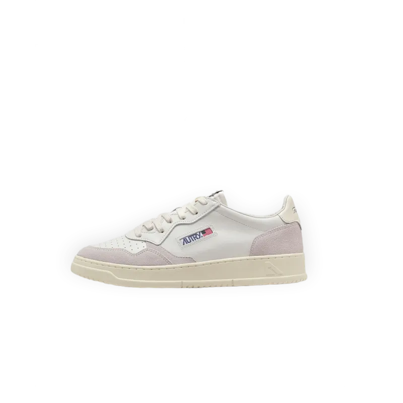 Autry Action Shoes X Bstn WMNS Medalist Low '10th Anniversary'