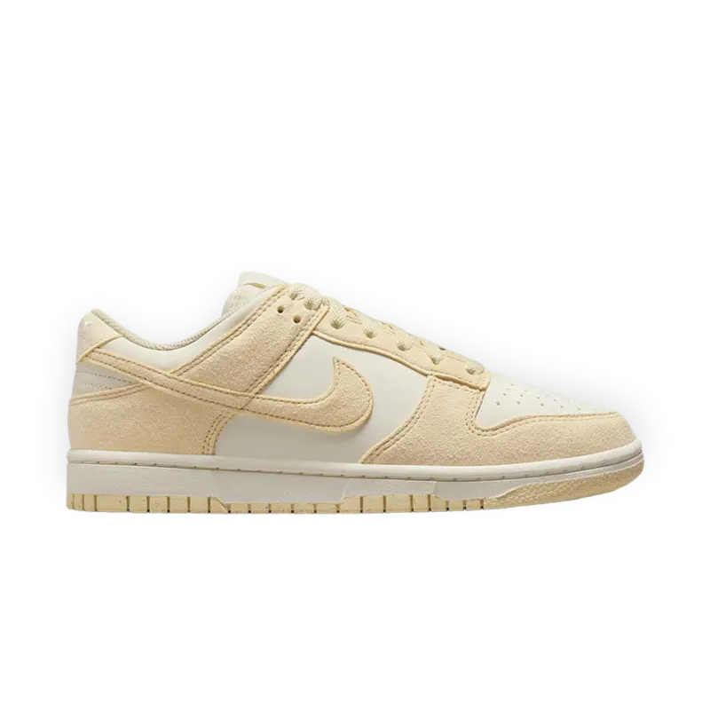 Nike Dunk Low "Pale Ivory"