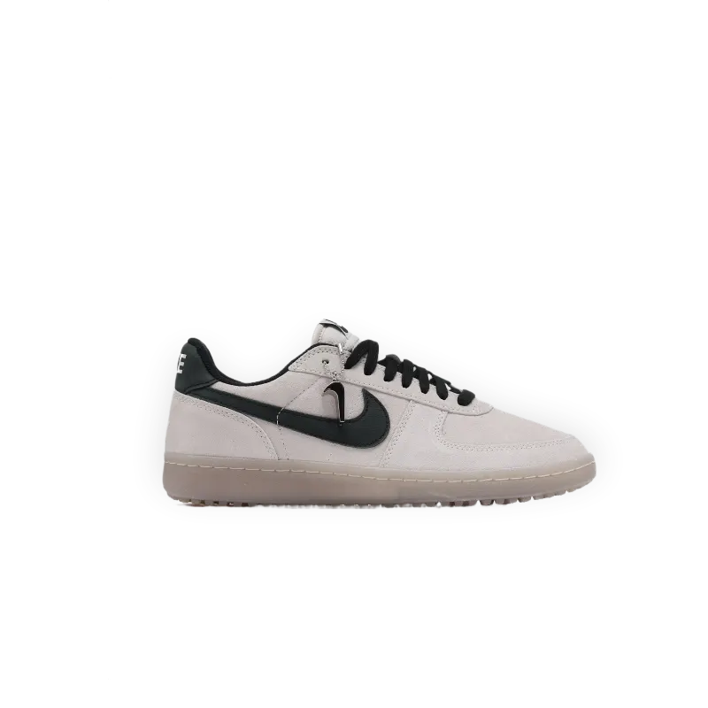 Nike Field General