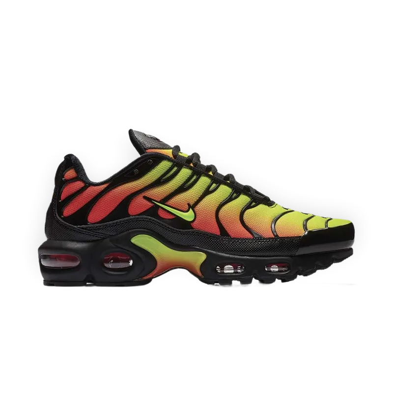 Nike Air Max Plus W "Solar Red"