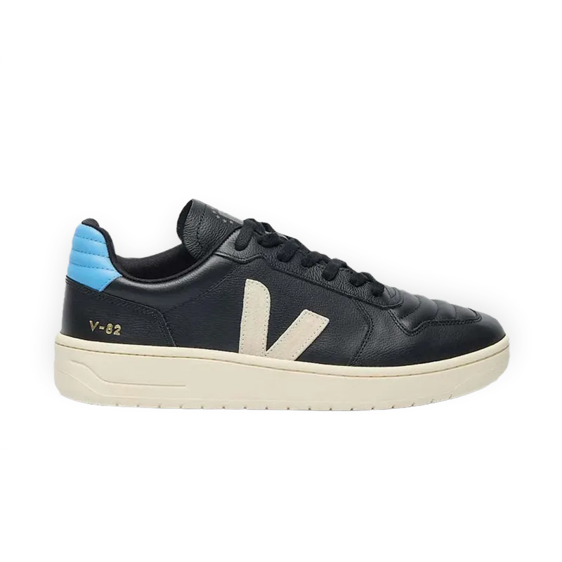 Veja V-82 II Grained Leather "Black"