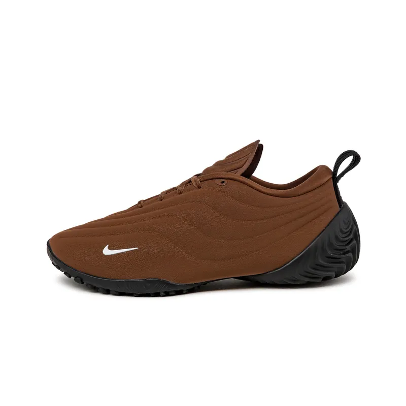 Nike Wmns Astra Ultra