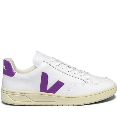 Veja V-12 Leather