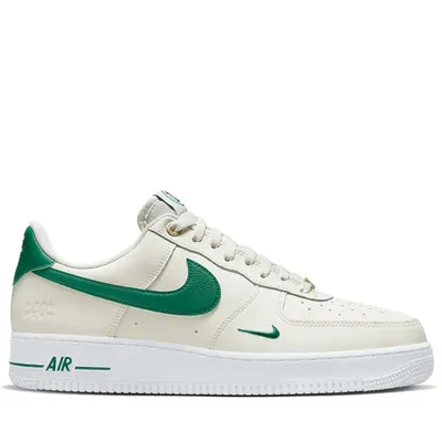 Nike Air Force 1 '07 LV8