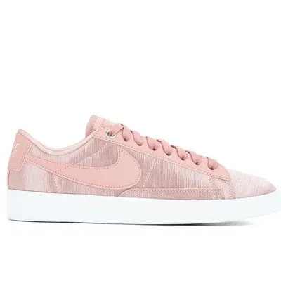 Nike Blazer Low SE Women  Rust Pink Rust Pink-Whit