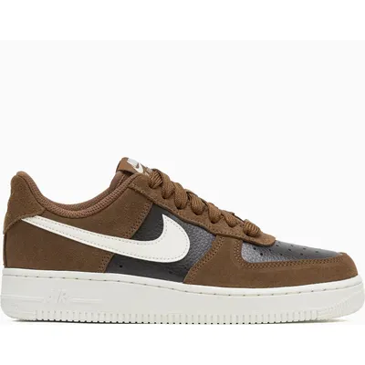 Nike Women's Air Force 1 '07