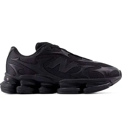 New Balance 2000 Black Metallic
