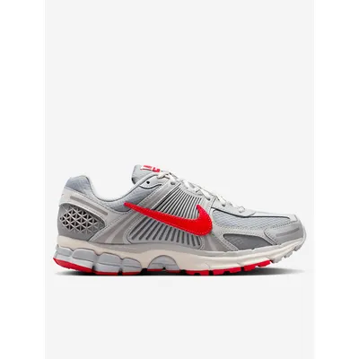 Nike Zoom Vomero 5 SE 'Grey Fog Red'