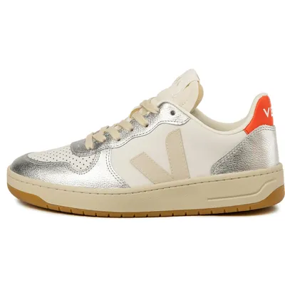 Veja V-10 Leather W