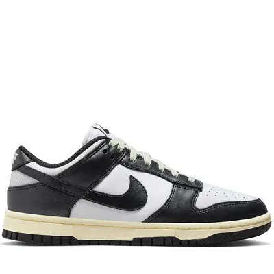 Nike Dunk Low W