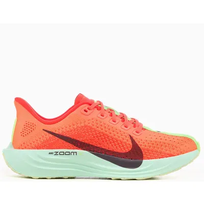 Nike Women's Pegasus Plus