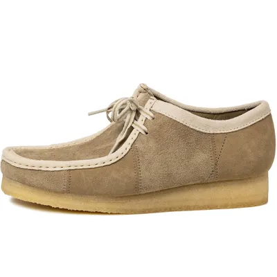 Clarks Wallabee