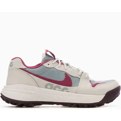 Nike ACG Lowcate