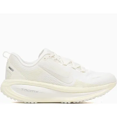Nike Women's Vomero 18
