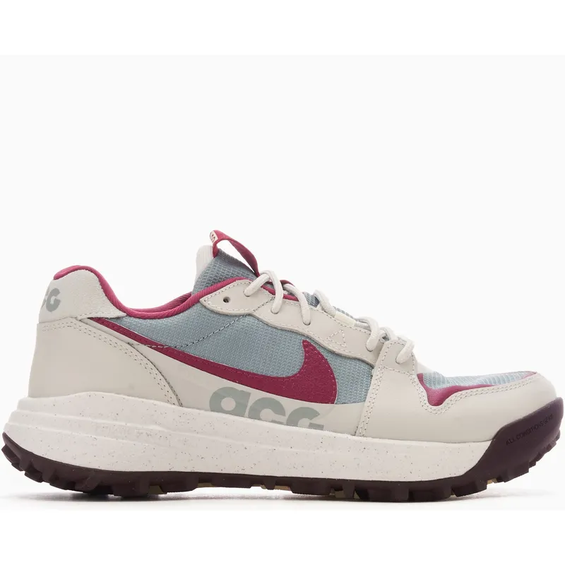 Nike ACG Lowcate