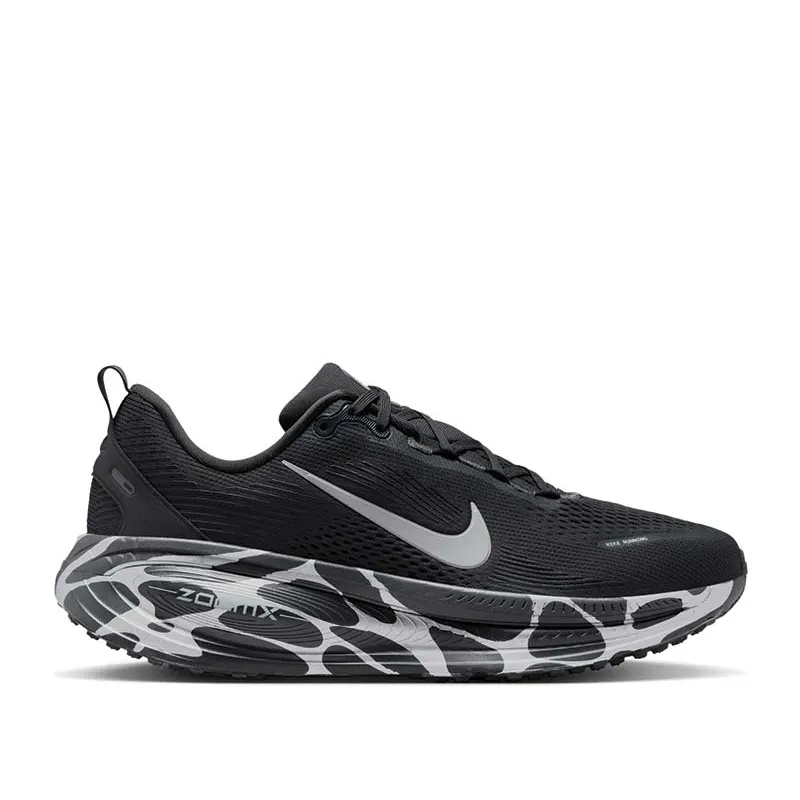 Nike Vomero 18 "Anthracite"