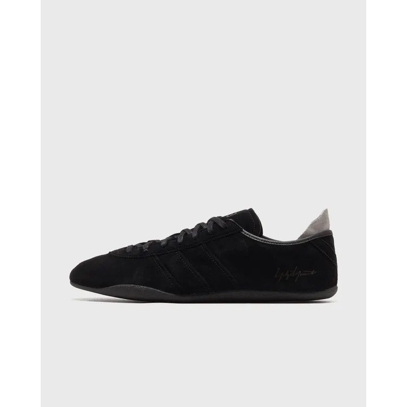 Y-3 Tokyo