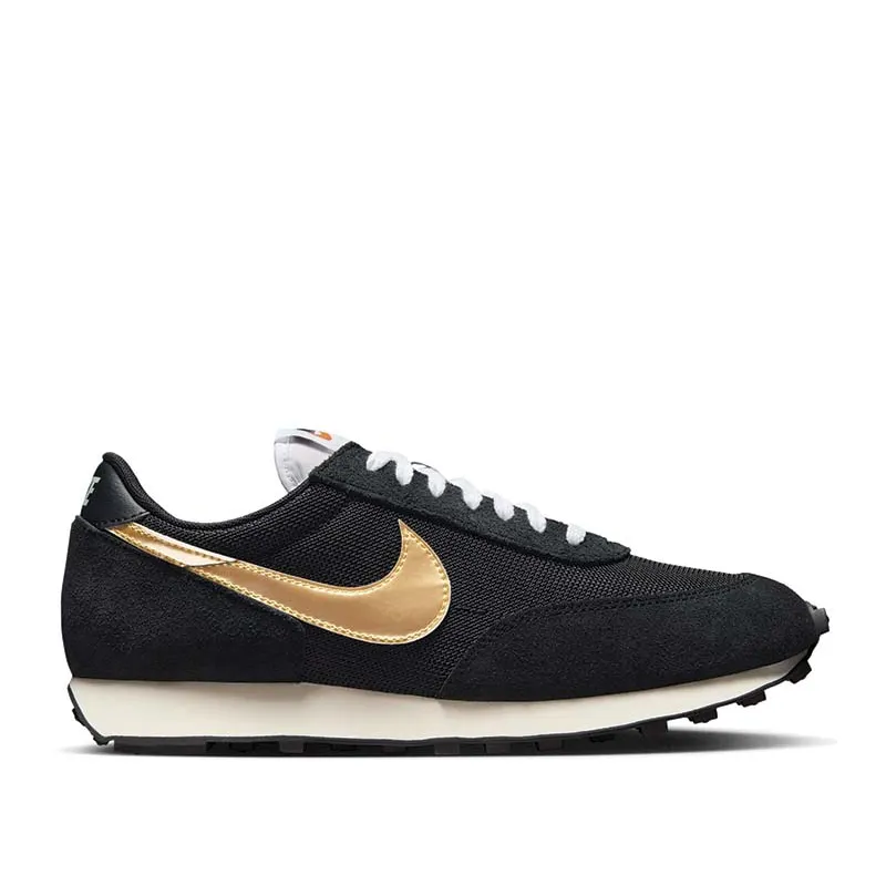 Nike Daybreak SP "Metallic Gold"