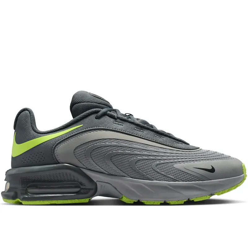 Nike Air Ma x Fire
