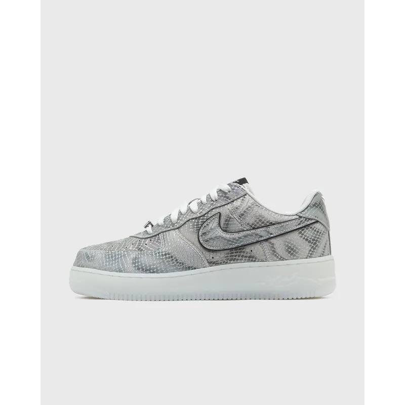 Nike X Kobe Bryant Air Force 1 Low "Lenticular"